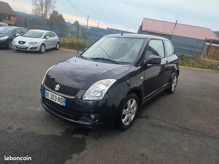 Suzuki Swift 2010 photo 2