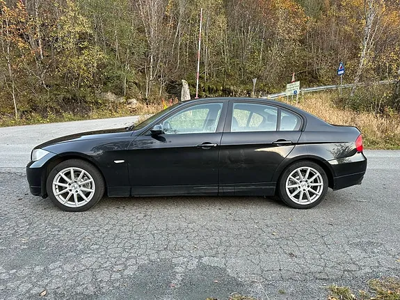 BMW 316I 2006 photo 4