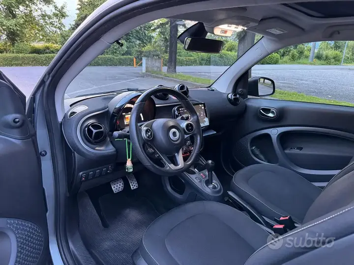 Smart Fortwo 2016 photo 5