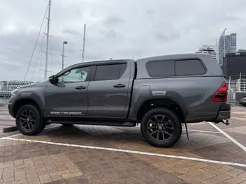 Toyota Hilux 2023 photo 5