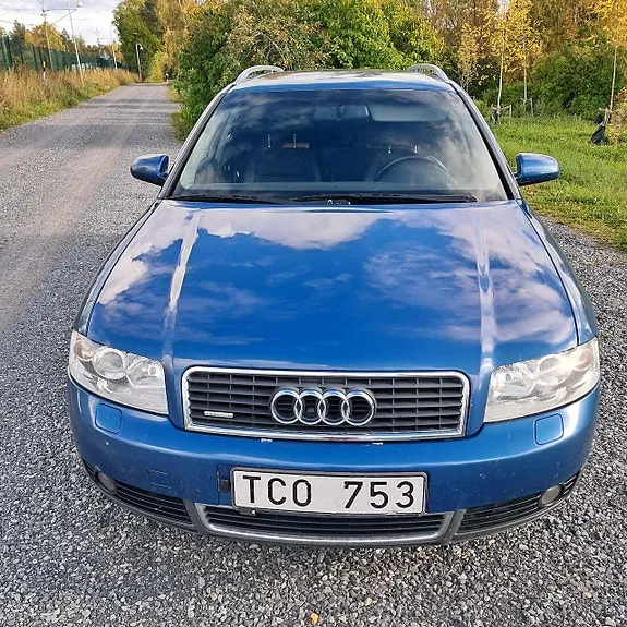 Audi A4 2002 photo 4
