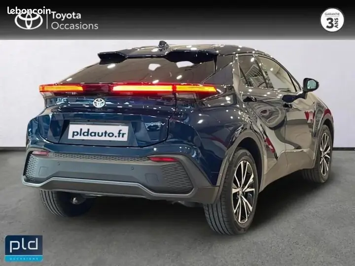 Toyota C-Hr 2025 photo 4
