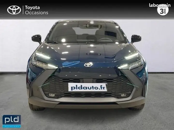 Toyota C-Hr 2025 photo 2