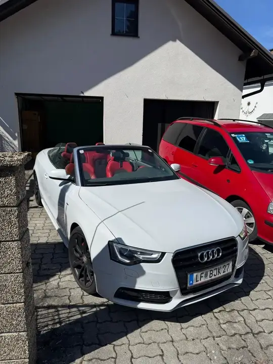 Audi A5 2013 photo 2