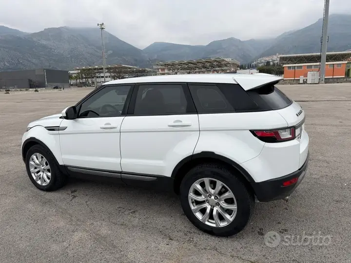 Land Rover Evoque 2014 photo 5