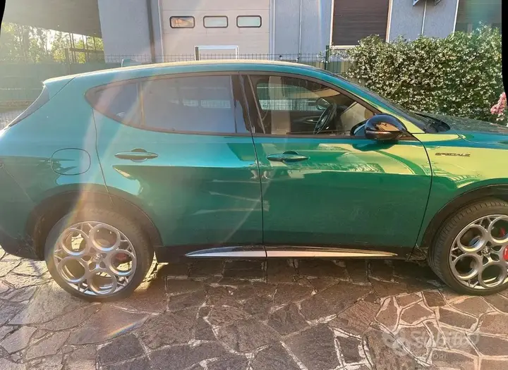 Alfa Romeo Tonale 2023 photo 4