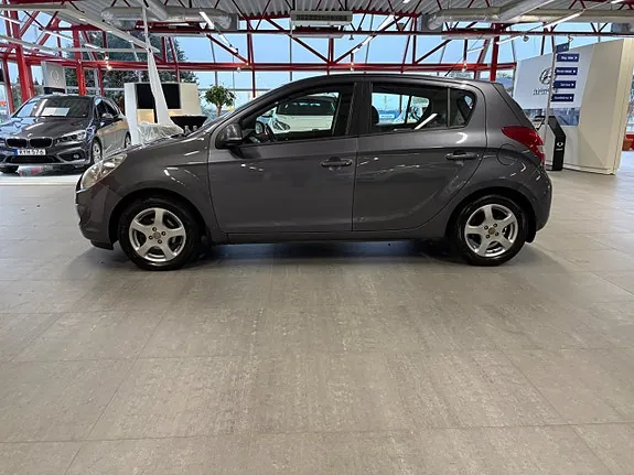 Hyundai I20 2011 photo 2