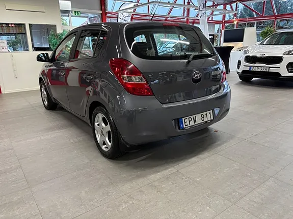 Hyundai I20 2011 photo 3
