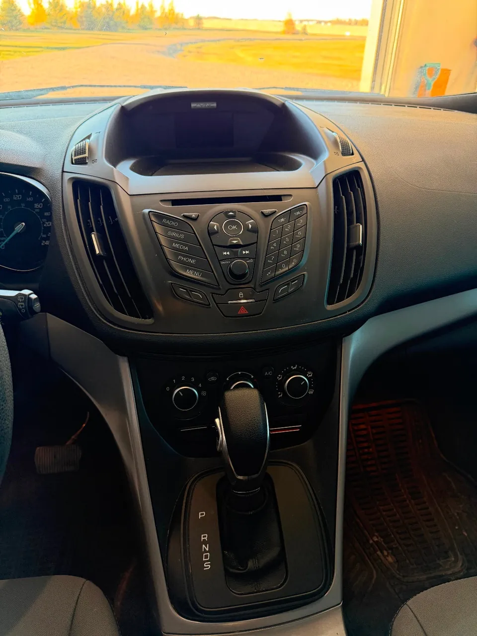 Ford Escape 2016 photo 4