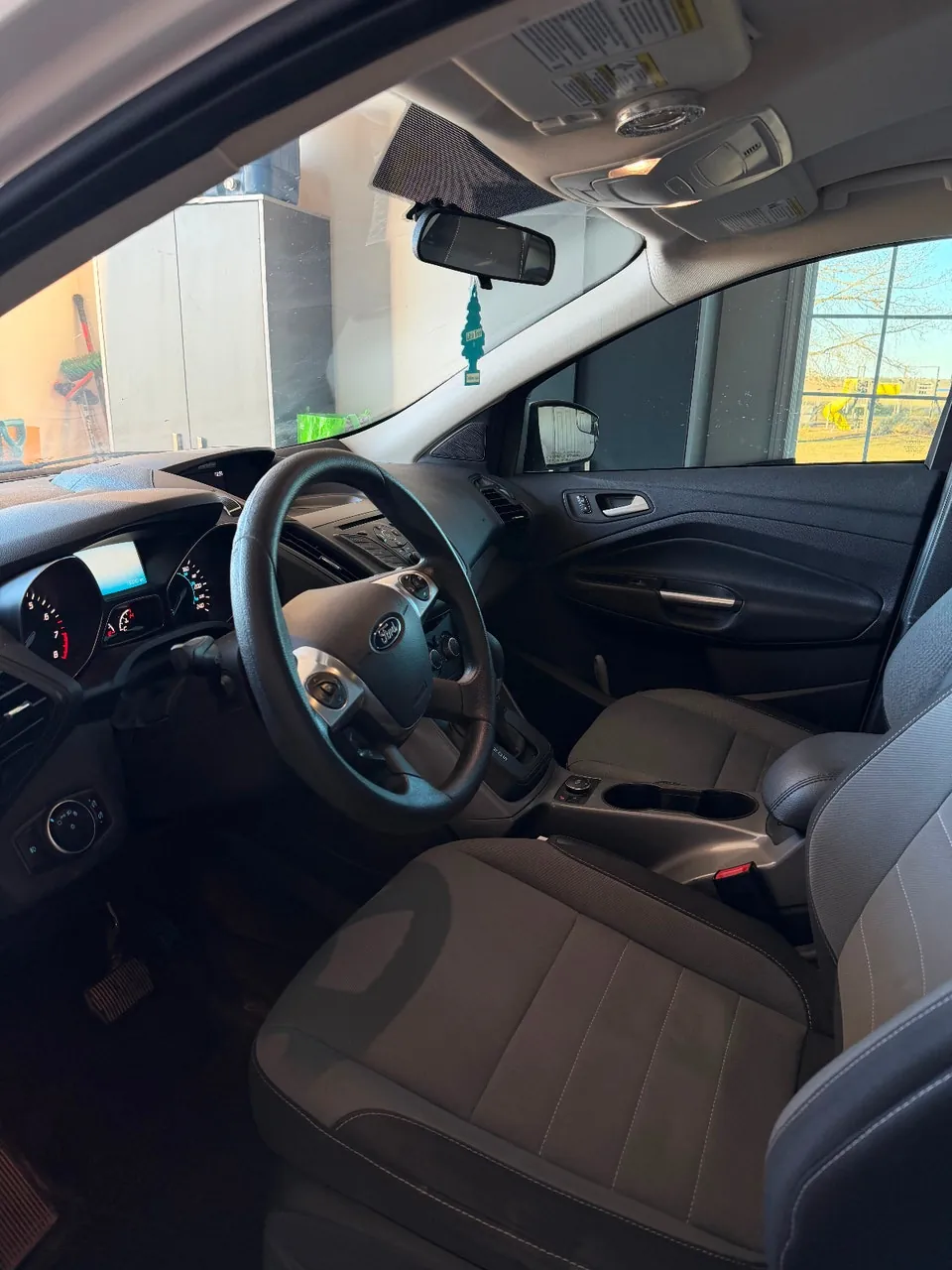 Ford Escape 2016 photo 3