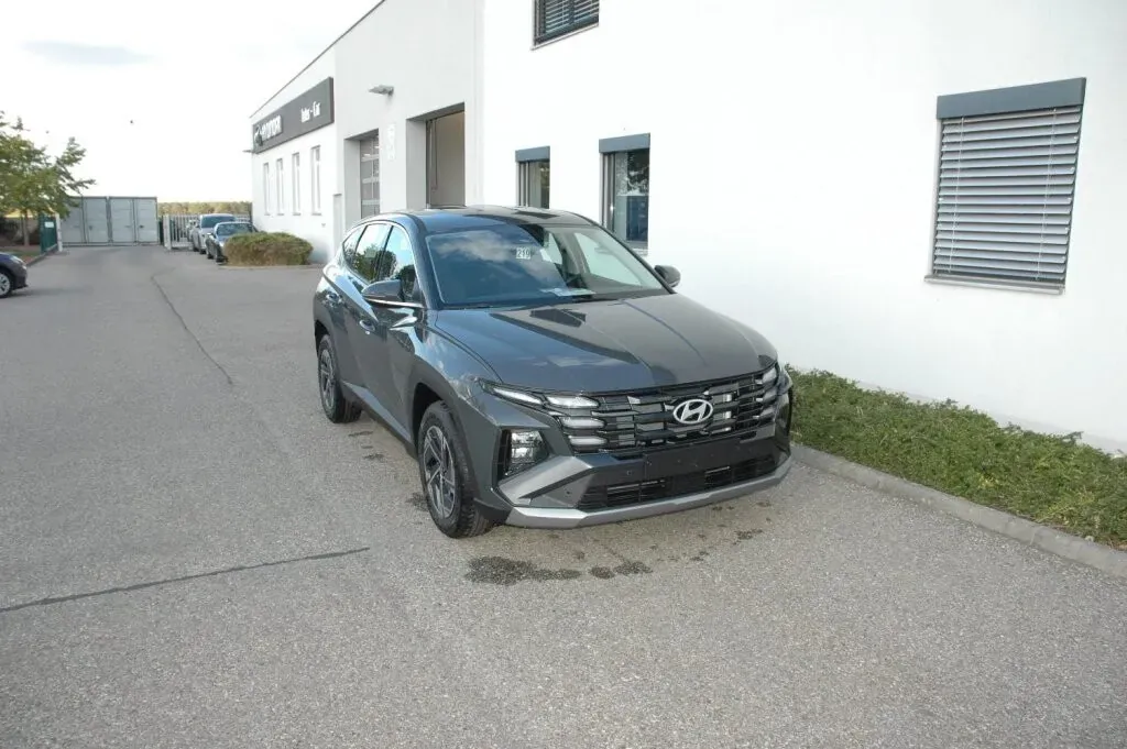 Hyundai Tucson photo 2