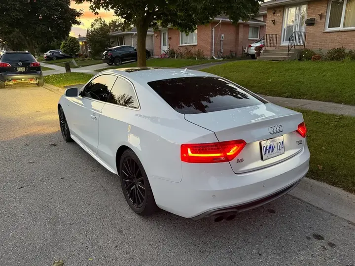 Audi A5 2015 photo 5