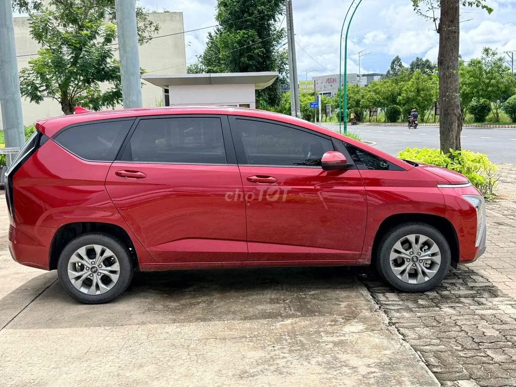 Hyundai Stargazer 2026 photo 3