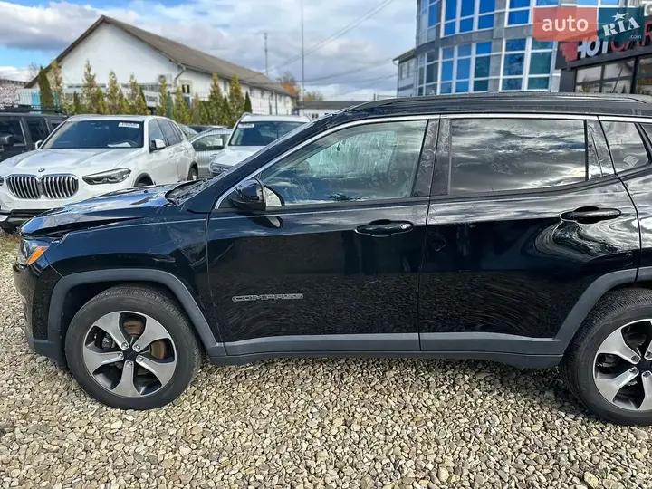 Jeep Compass 2017 photo 4
