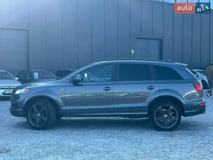Audi Q7 2013 photo 3