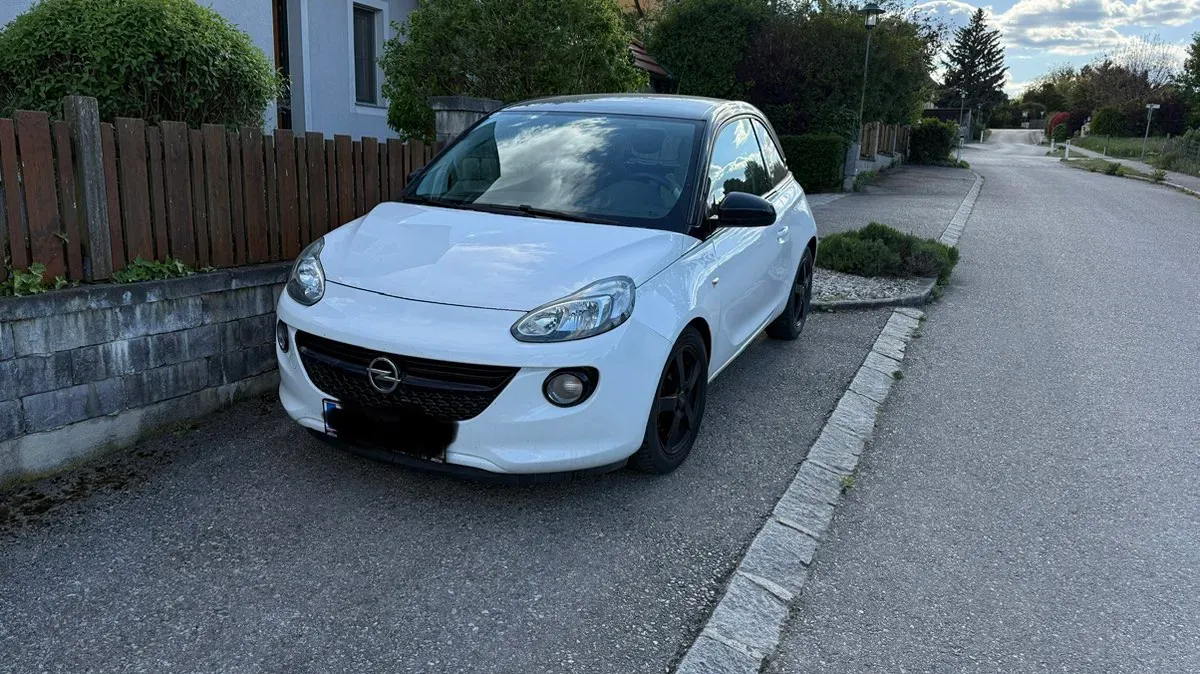 Opel Adam 2017 photo 2
