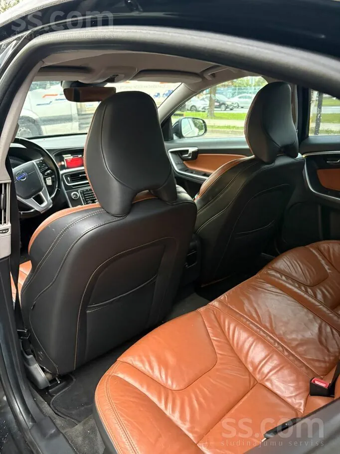 Volvo S60 2014 photo 5