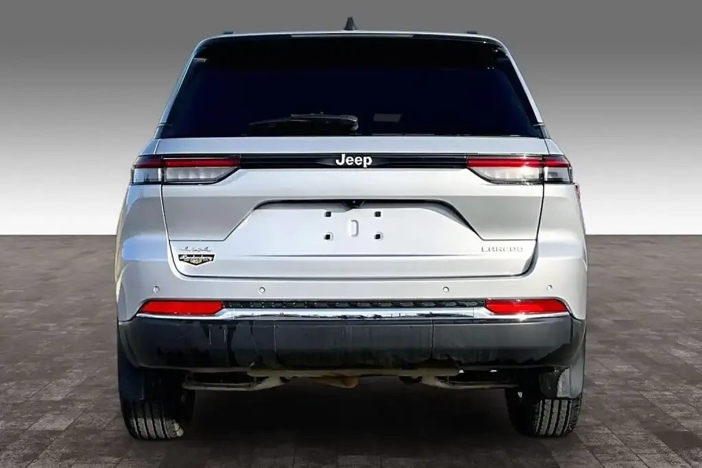 Jeep Grand Cherokee 2024 photo 4