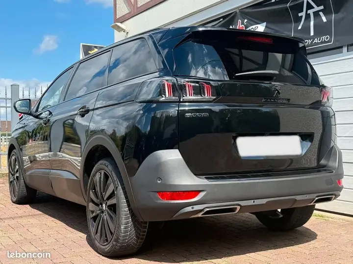 Peugeot 5008 2024 photo 2