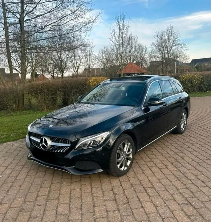 Mercedes-Benz C 220 D