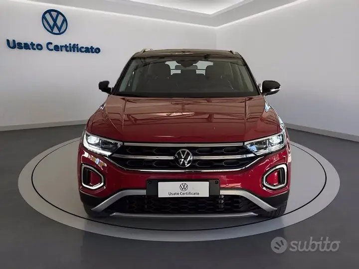 Volkswagen T-Roc 2023 photo 2