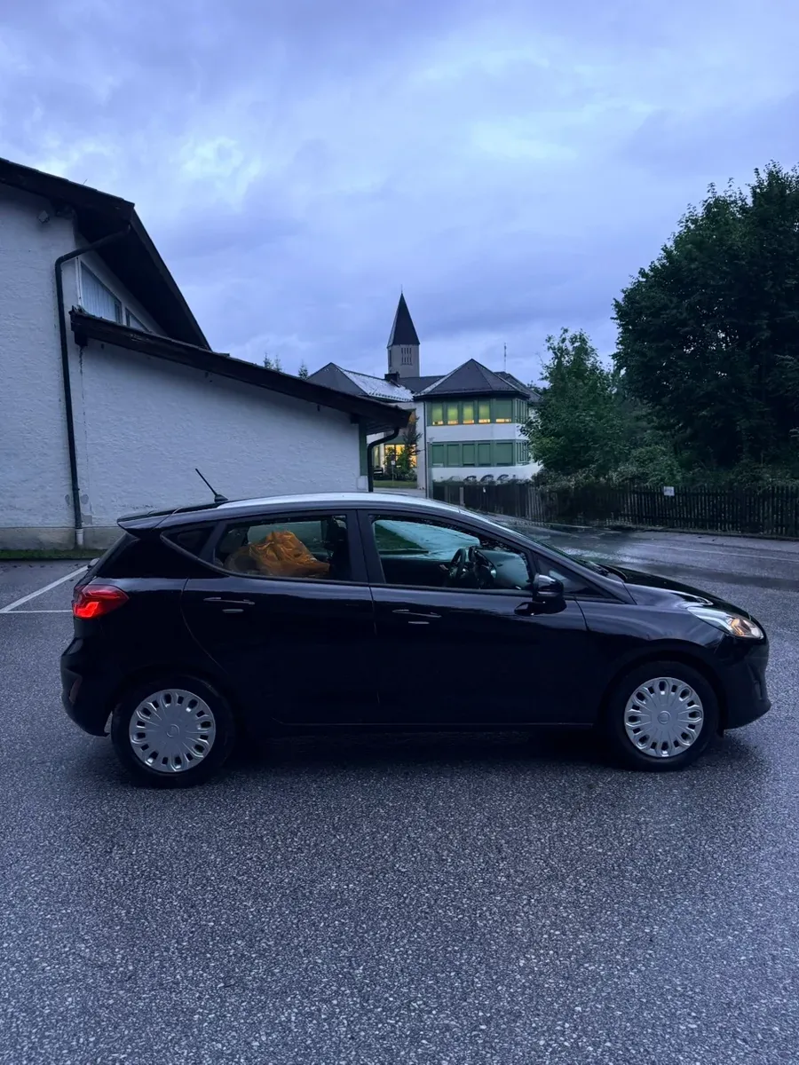Ford Fiesta 2018 photo 3