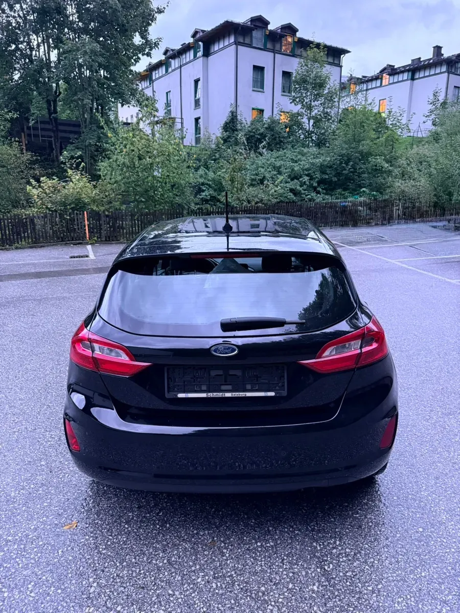 Ford Fiesta 2018 photo 2