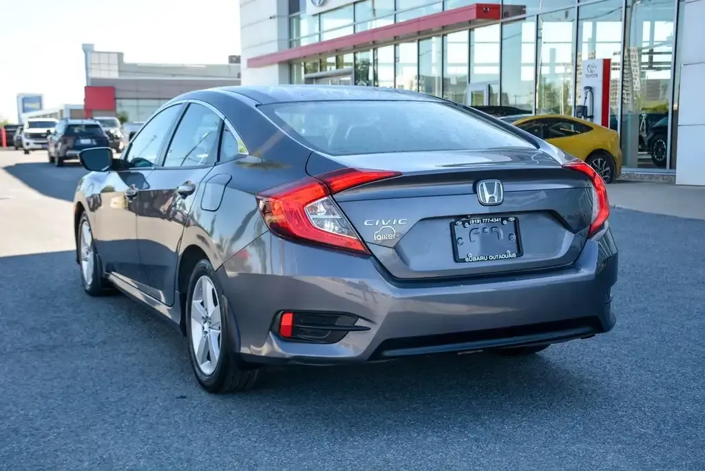Honda Civic 2016 photo 5