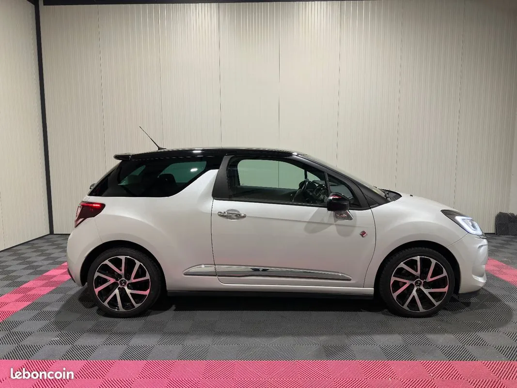 DS Automobiles Ds 3 2018 photo 2