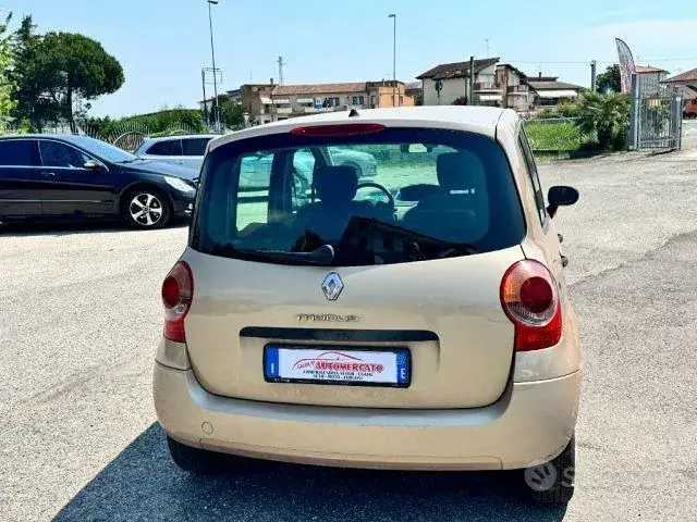 Renault Modus 2005 photo 4