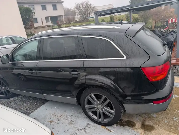 Audi Q7 2006 photo 3