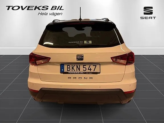 Seat Arona 2018 photo 3