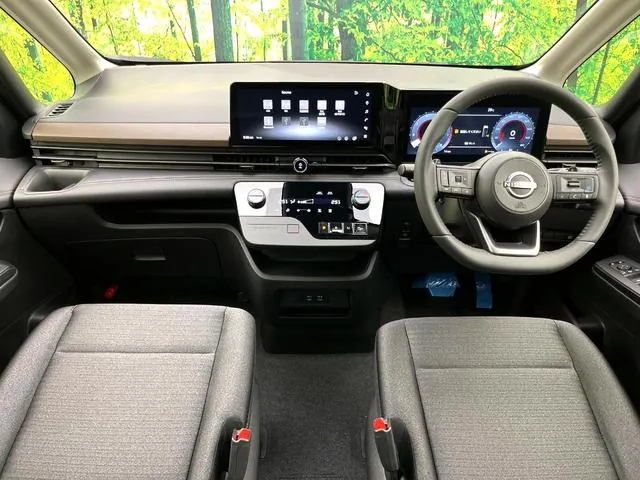 Nissan Serenade 2026 photo 2