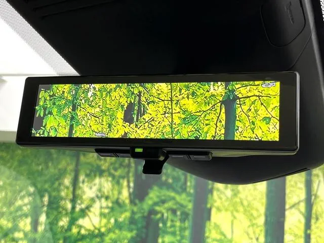 Nissan Serenade 2026 photo 5