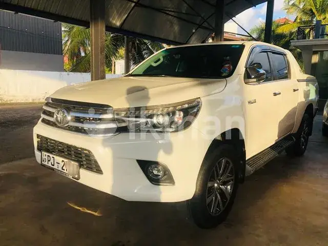 Toyota Hilux 2018 photo 2