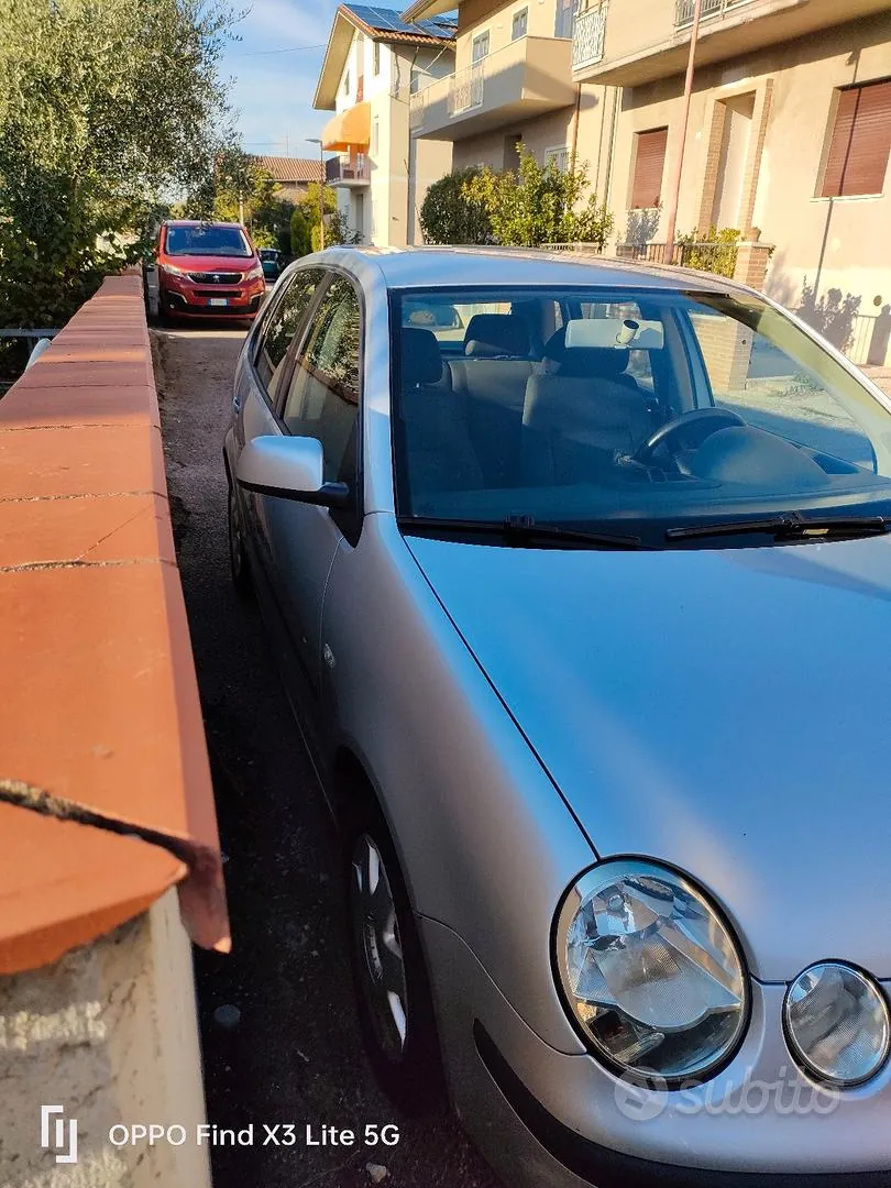 Volkswagen Polo 2004 photo 2