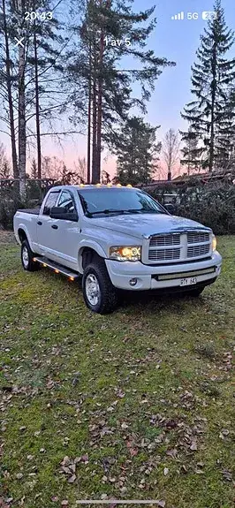 Dodge Ram 3500 2004 photo 4