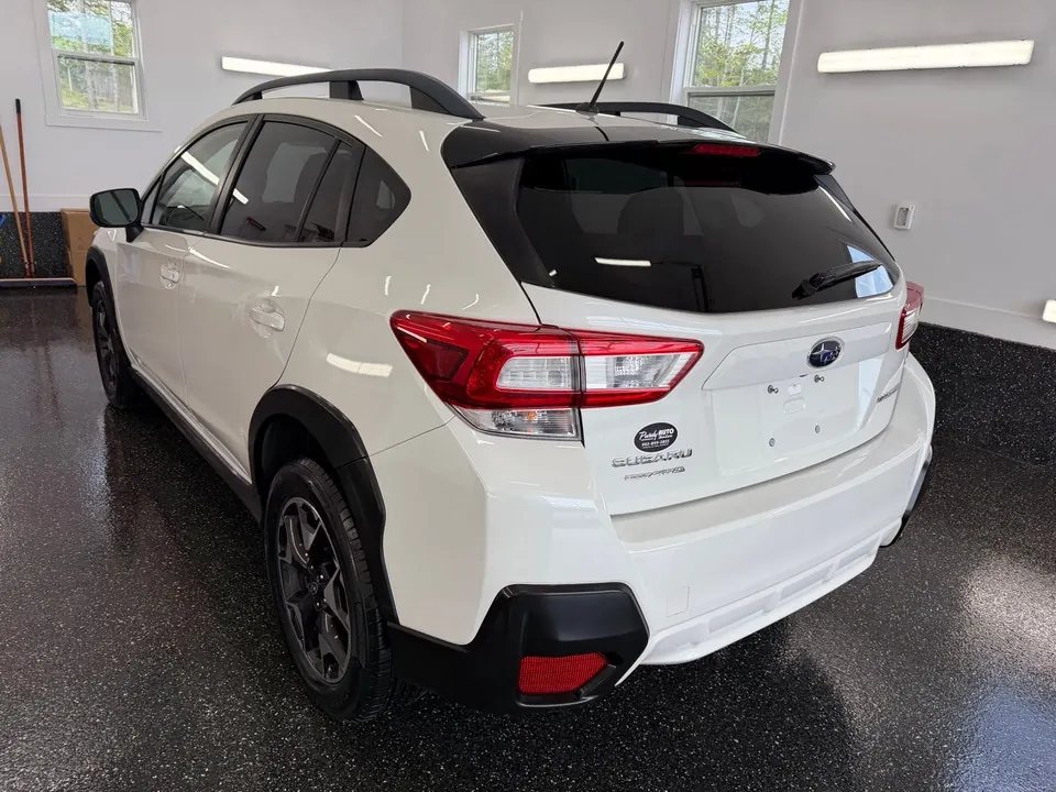 Subaru Crosstrek 2019 photo 2