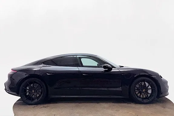 Porsche Taycan Turbo 2020 photo 5
