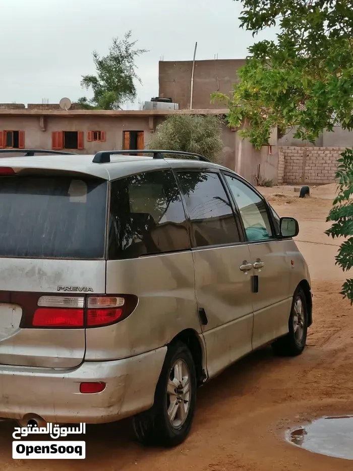 Toyota Previa 2008 photo 2