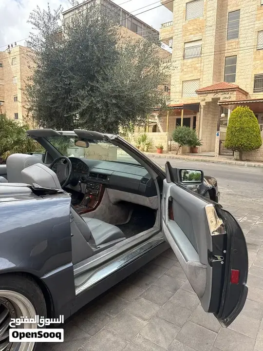 Mercedes-Benz Sl-Class 1995 photo 4