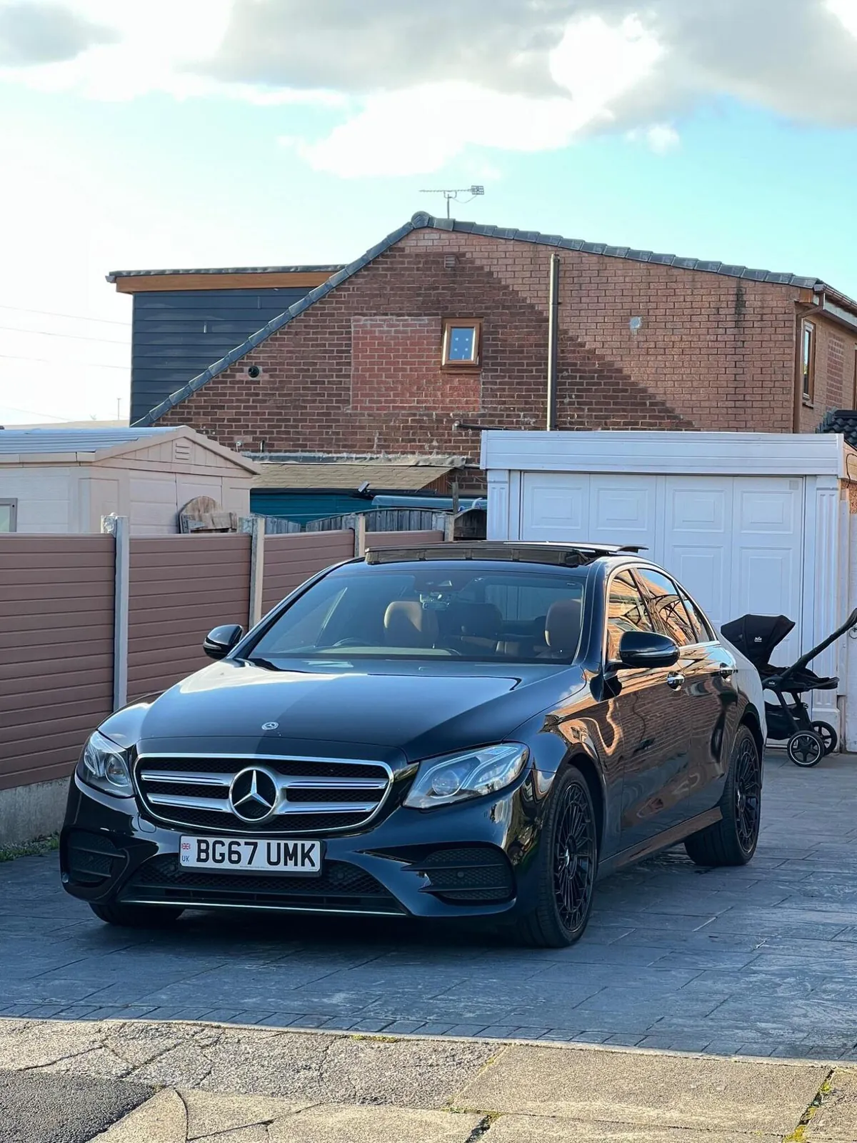 Mercedes-Benz E-Class 2017 photo 5