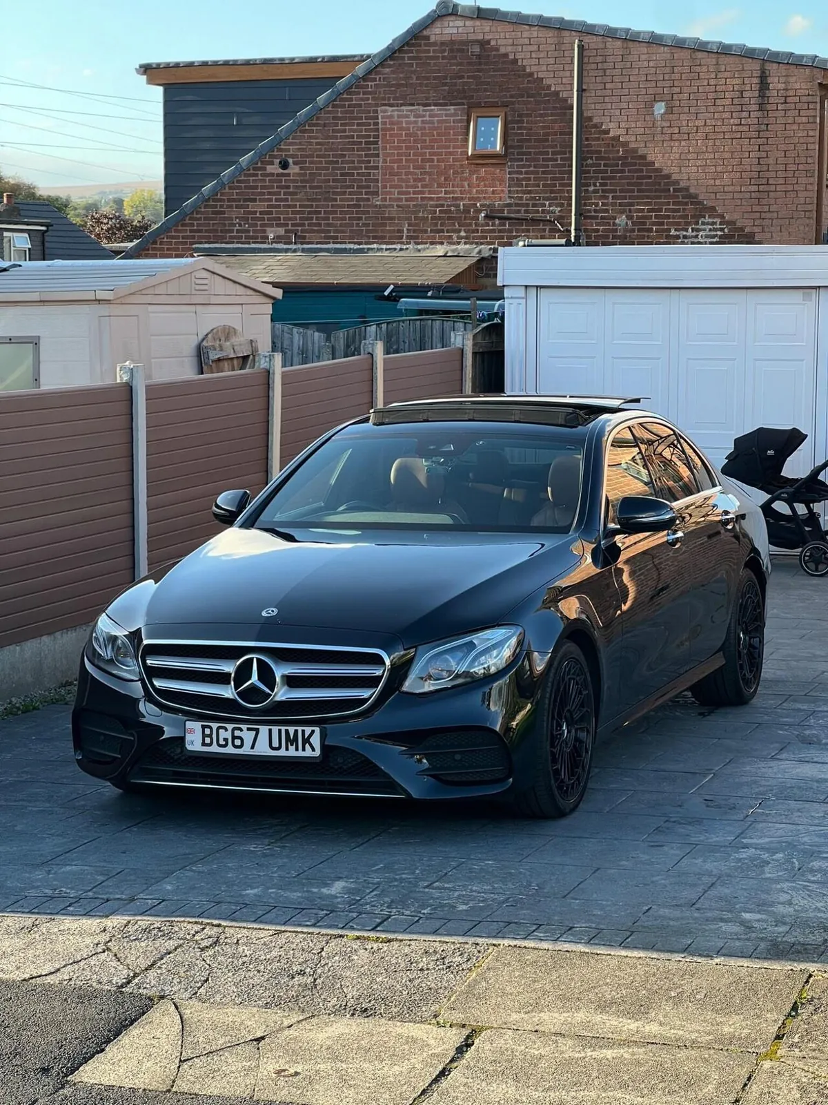 Mercedes-Benz E-Class 2017 photo 4