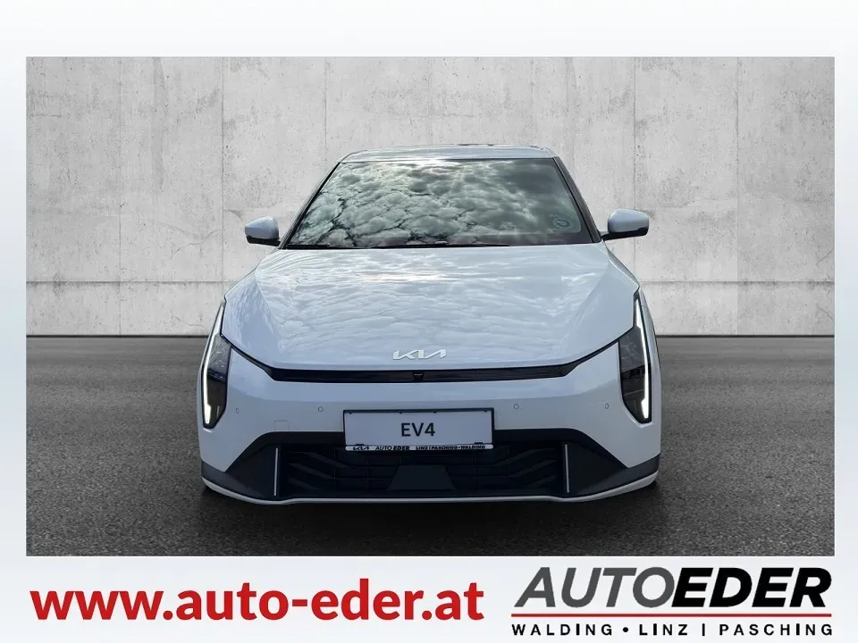 Kia Ev4 2026 photo 2
