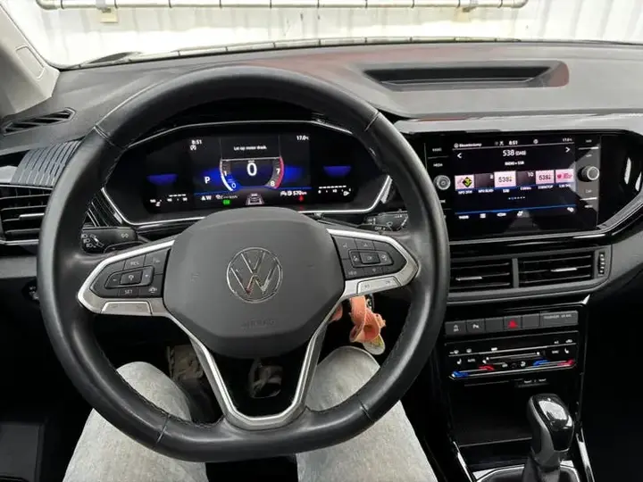 Volkswagen T-Cross 2023 photo 3