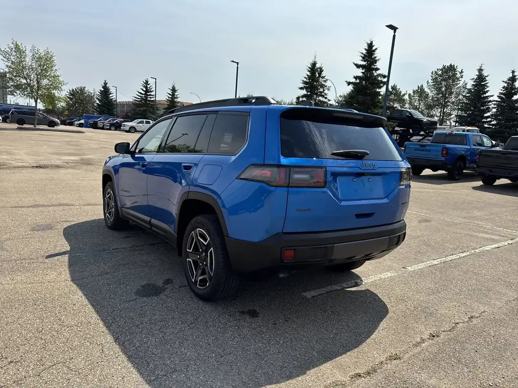 Jeep Cherokee 2026 photo 5