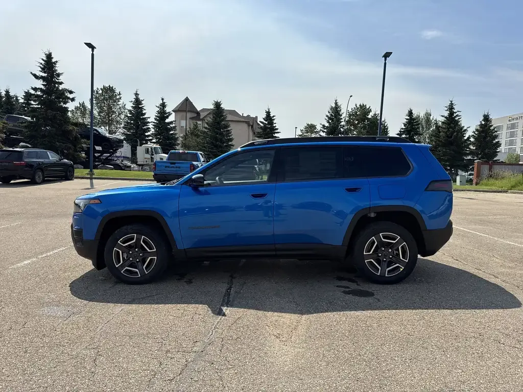 Jeep Cherokee 2026 photo 4