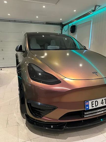 Tesla Model Y 2021 photo 3