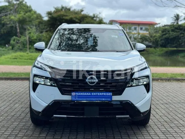 Nissan X-Trail 2026 photo 2