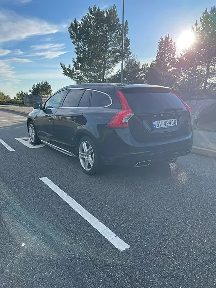 Volvo V60 2014 photo 2